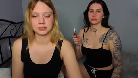 PolliNata online show from April 10, 2026, 1:55 am