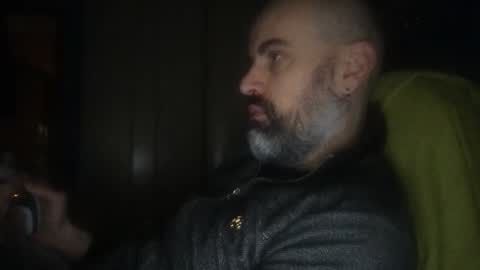 Snapshot of pollito1985 chatting on November 16, 2025, 8:31 am DIEGO O DIEGUITO online show from November 16, 2025, 8:31 am