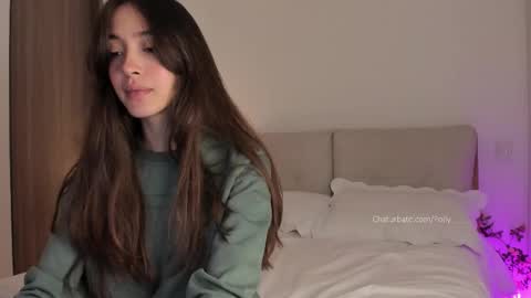 Polly online show from October 10, 2025, 9:47 pm