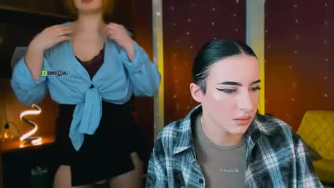 Snapshot of polly_cute1 chatting on April 17, 2026, 7:17 pm polly_cute1 online show from April 17, 2026, 7:17 pm