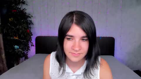 Polly online show from September 9, 2025, 6:13 am