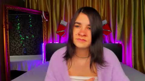 Polly online show from January 6, 2026, 7:12 am