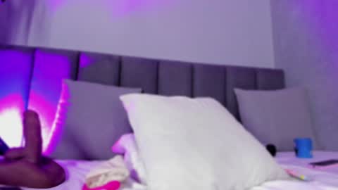 POLLY online show from January 21, 2025, 4:58 pm