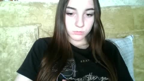 pollysecrett online show from June 22, 2026, 7:16 am
