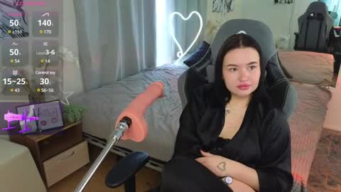 pollyshmidt online show from March 9, 2025, 2:50 am