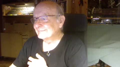 Snapshot of pomme1949 chatting on February 11, 2025, 3:29 pm pomme1949 online show from February 11, 2025, 3:29 pm