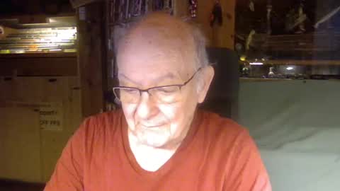 Snapshot of pomme1949 chatting on February 16, 2025, 3:05 pm pomme1949 online show from February 16, 2025, 3:05 pm