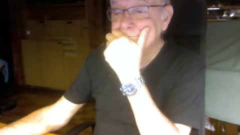 Snapshot of pomme1949 chatting on February 18, 2025, 8:59 am pomme1949 online show from February 18, 2025, 8:59 am