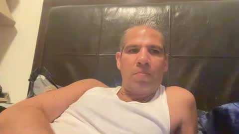 Snapshot of ponchynyc chatting on June 18, 2026, 11:42 pm PONCH online show from June 18, 2026, 11:42 pm