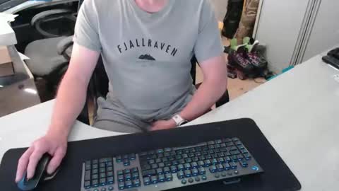 Dave online show from April 7, 2026, 9:43 am