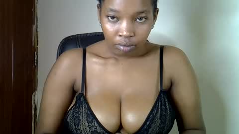 pookie245909 online show from June 15, 2026, 4:53 pm