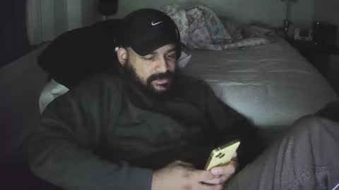 popfizzt online show from November 6, 2025, 2:56 am