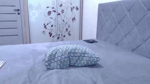 popkornmolli online show from February 19, 2025, 10:12 am