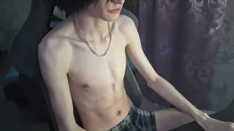 Snapshot of popoul_couple chatting on April 23, 2026, 11:29 pm popoul_couple online show from April 23, 2026, 11:29 pm