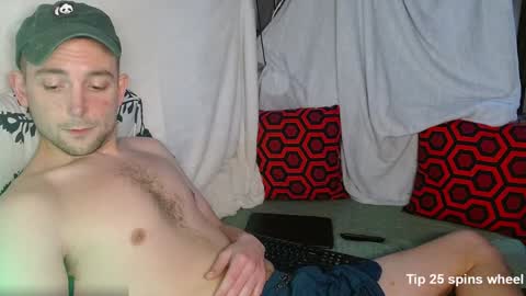 Snapshot of poppunk4life chatting on January 16, 2025, 3:23 am Kyle online show from January 16, 2025, 3:23 am