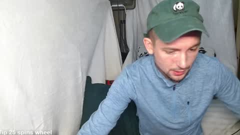 Snapshot of poppunk4life chatting on January 18, 2025, 11:44 pm Kyle online show from January 18, 2025, 11:44 pm