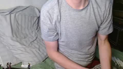 Snapshot of poppunk4life chatting on January 24, 2025, 11:04 am Kyle online show from January 24, 2025, 11:04 am