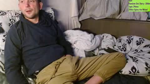 Snapshot of poppunk4life chatting on March 6, 2025, 8:52 am Kyle online show from March 6, 2025, 8:52 am