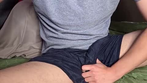 Snapshot of poppunk4life chatting on February 12, 2026, 4:07 am Kyle online show from February 12, 2026, 4:07 am