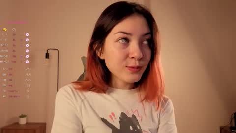 Agnes online show from December 19, 2025, 9:44 pm