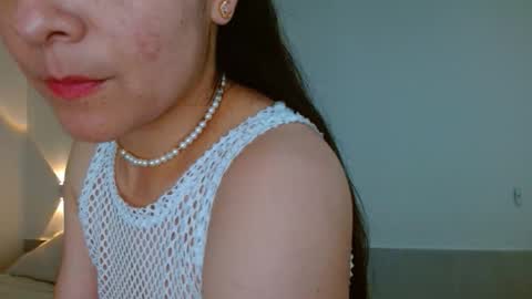 porcelainlux online show from November 17, 2025, 2:50 am