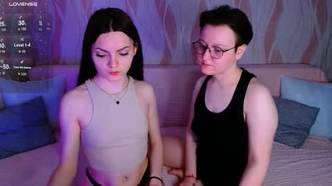 Snapshot of pornostendup chatting on March 26, 2026, 10:37 pm Ana and Tati online show from March 26, 2026, 10:37 pm