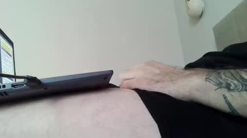 Snapshot of porw23 chatting on December 18, 2024, 9:36 am porw23 online show from December 18, 2024, 9:36 am