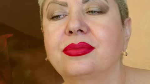 Snapshot of posh_lady chatting on February 20, 2025, 4:28 am LADY POSH online show from February 20, 2025, 4:28 am