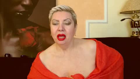 Snapshot of posh_lady chatting on February 26, 2025, 4:36 am LADY POSH online show from February 26, 2025, 4:36 am