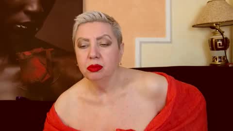 Snapshot of posh_lady chatting on October 24, 2025, 9:33 pm LADY POSH online show from October 24, 2025, 9:33 pm