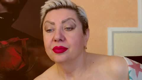 Snapshot of posh_lady chatting on November 20, 2025, 9:25 pm LADY POSH online show from November 20, 2025, 9:25 pm