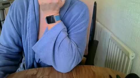 poshman65 online show from October 21, 2025, 11:22 am