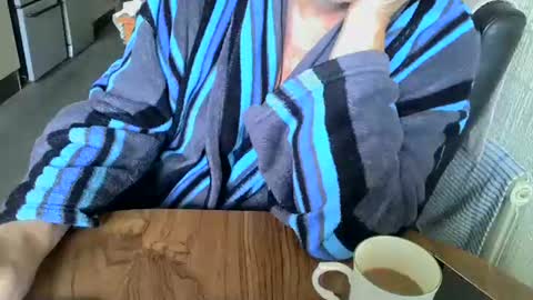 poshman65 online show from October 29, 2025, 10:39 am