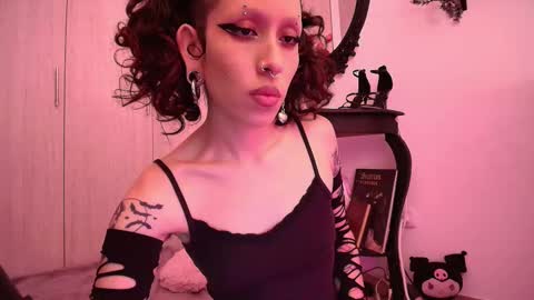 Anna Goth independient model online show from February 27, 2026, 9:59 pm