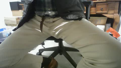 Snapshot of poundtownusa2016 chatting on February 19, 2025, 8:20 pm ConchilDog online show from February 19, 2025, 8:20 pm