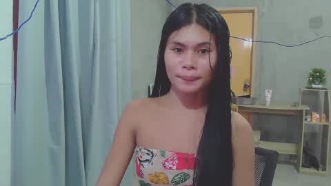 precious_athena online show from February 2, 2025, 2:02 pm