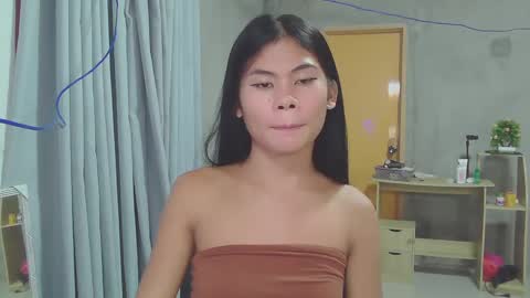 precious_athena online show from February 6, 2025, 10:48 am