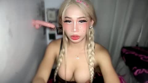 GODDESS PRECIOUS online show from March 10, 2026, 6:35 pm