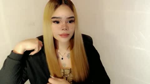 MAXXINE online show from January 12, 2026, 5:23 am