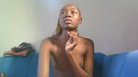 Snapshot of preety_ebony12 chatting on January 14, 2026, 6:19 am preety_ebony12 online show from January 14, 2026, 6:19 am