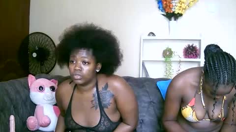Lilly online show from December 19, 2024, 1:18 pm
