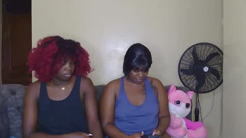 Lilly online show from January 28, 2025, 3:57 am