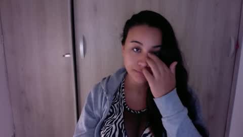 preggo_fantasy online show from October 24, 2025, 4:42 am