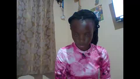 Snapshot of prekky chatting on February 2, 2026, 6:50 pm lynn online show from February 2, 2026, 6:50 pm