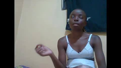 Snapshot of prekky chatting on February 8, 2026, 7:28 pm lynn online show from February 8, 2026, 7:28 pm