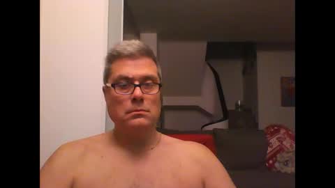 prendimisubito online show from November 16, 2025, 10:48 pm