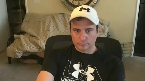 preppyguyintokink1 online show from April 6, 2026, 8:21 pm