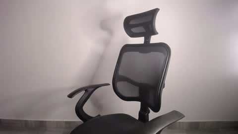 Plux online show from January 19, 2025, 5:26 am