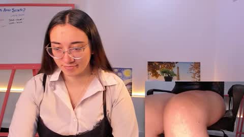 Camila  online show from November 19, 2025, 12:05 pm