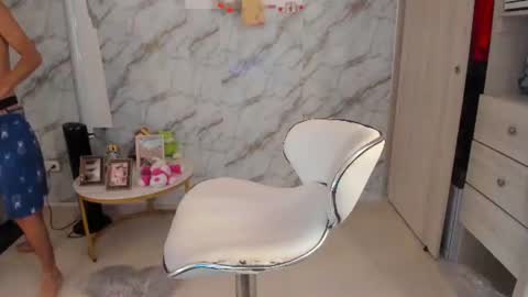 Snapshot of pressure_xxx_420 chatting on June 28, 2026, 12:11 pm PRESSURE online show from June 28, 2026, 12:11 pm